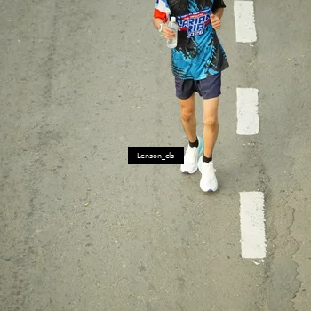Runner Photo 7690055