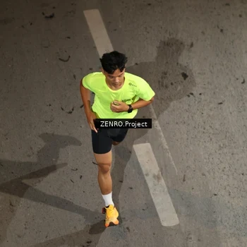 Runner Photo 7690063