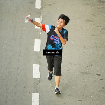 Runner Photo 7690065