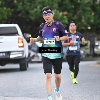 Runner Photo 7690101