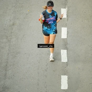 Runner Photo 7690104