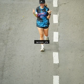 Runner Photo 7690107