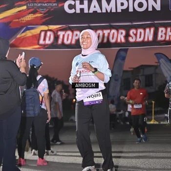 Runner Photo 7690110
