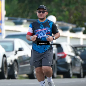 Runner Photo 7690122
