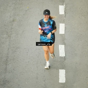 Runner Photo 7690123