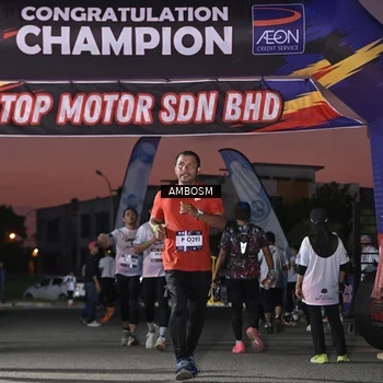 Runner Photo 7690133