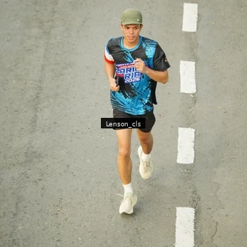 Runner Photo 7690134