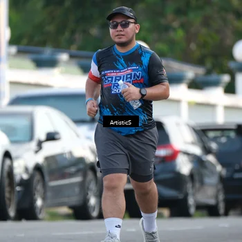 Runner Photo 7690136