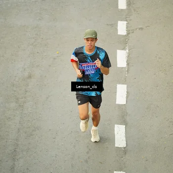 Runner Photo 7690144