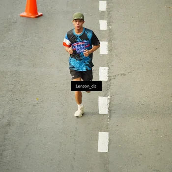 Runner Photo 7690166