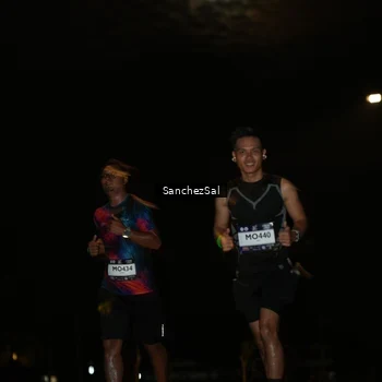 Runner Photo 7690169
