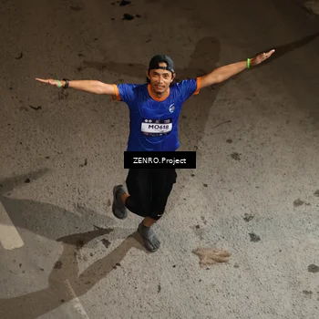 Runner Photo 7690176