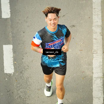 Runner Photo 7690177