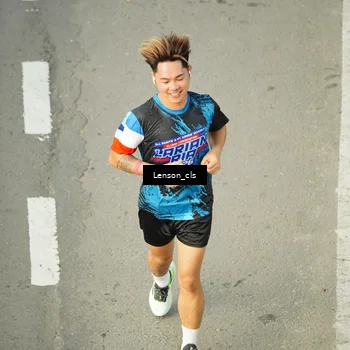 Runner Photo 7690184