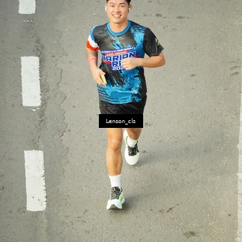Runner Photo 7690189
