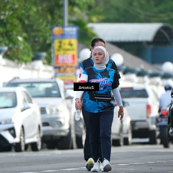 Runner Photo 7690192