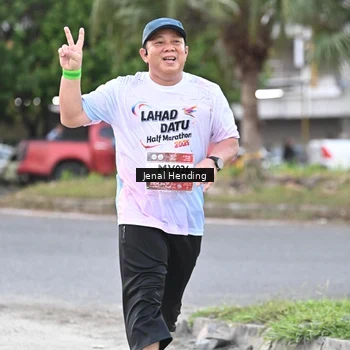 Runner Photo 7690199