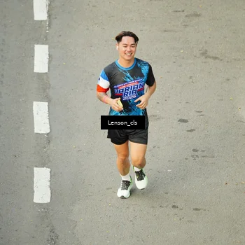 Runner Photo 7690204