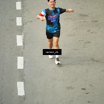 Runner Photo 7690217