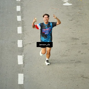 Runner Photo 7690219