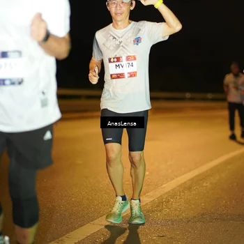 Runner Photo 7690223