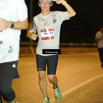 Runner Photo 7690228