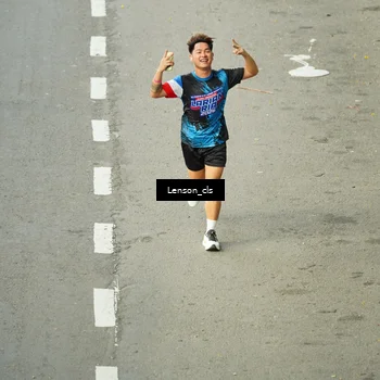 Runner Photo 7690231