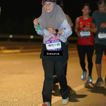 Runner Photo 7690232