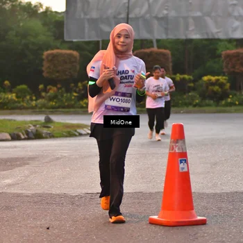 Runner Photo 7690234
