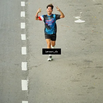 Runner Photo 7690239