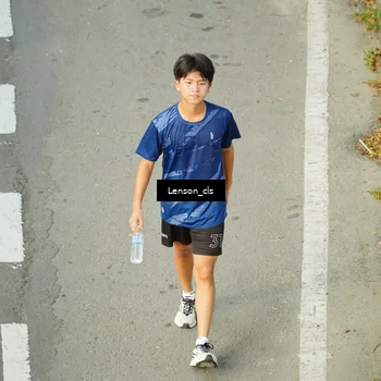 Runner Photo 7690252