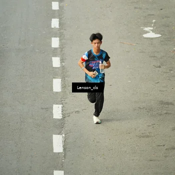Runner Photo 7690266