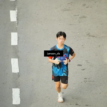 Runner Photo 7690271