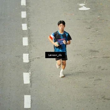 Runner Photo 7690283