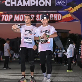 Runner Photo 7690301
