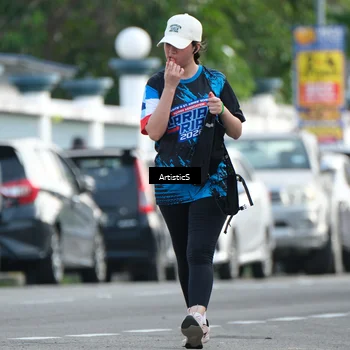 Runner Photo 7690303