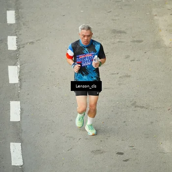Runner Photo 7690304