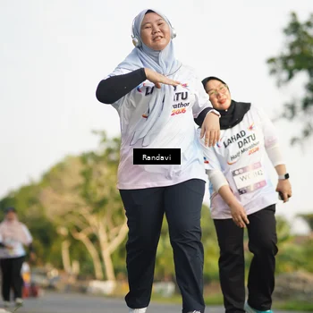 Runner Photo 7690357
