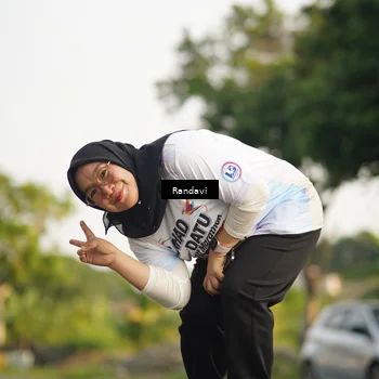 Runner Photo 7690372
