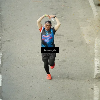 Runner Photo 7690383
