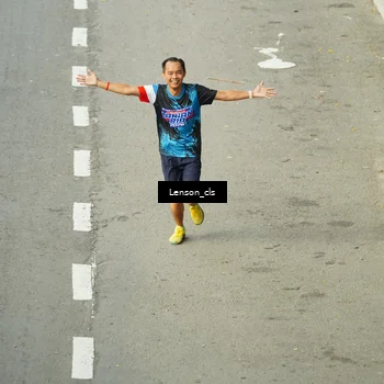 Runner Photo 7690436