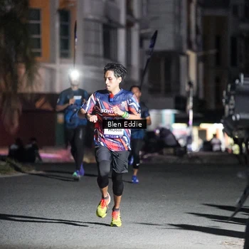 Runner Photo 7690439