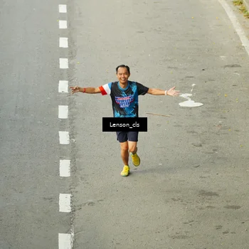 Runner Photo 7690444