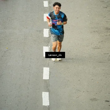 Runner Photo 7690458