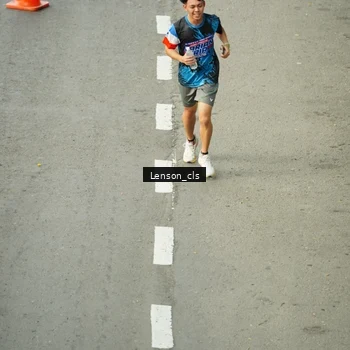 Runner Photo 7690461