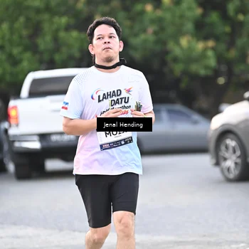 Runner Photo 7690463