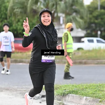 Runner Photo 7690467