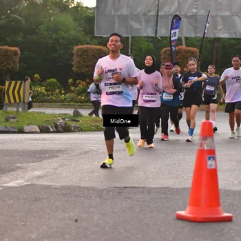 Runner Photo 7690479