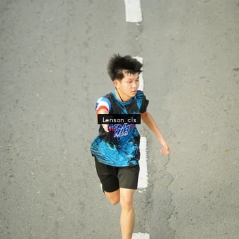 Runner Photo 7690482
