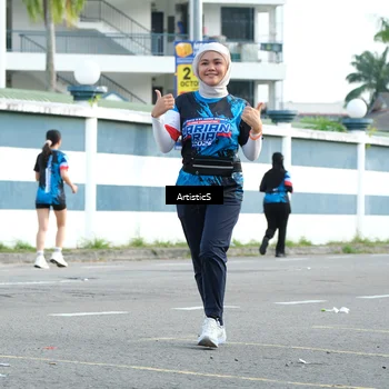 Runner Photo 7690497